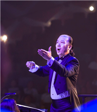 Conductor Karl Yang   